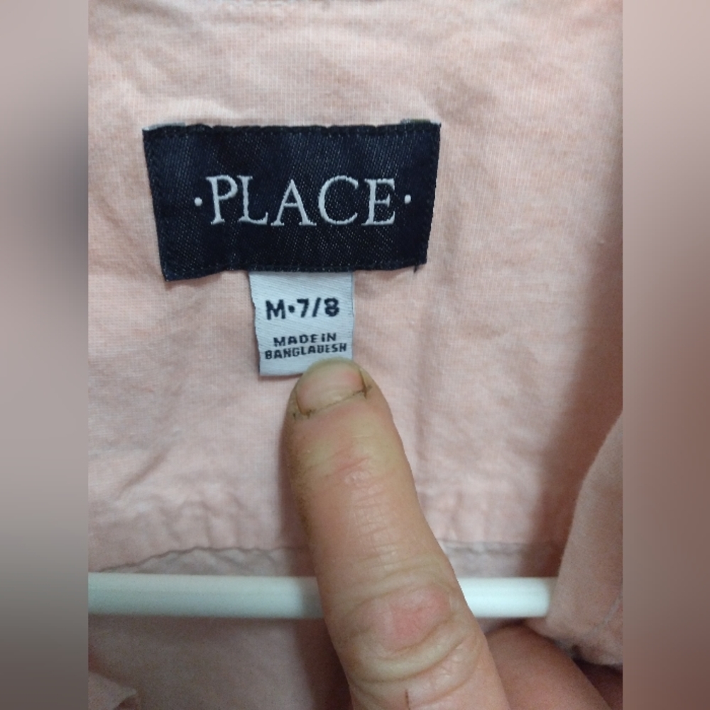 Place button down shirt - Picture 2 of 4